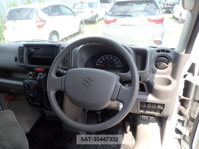 Suzuki EVERY 2018-01 372457-5
