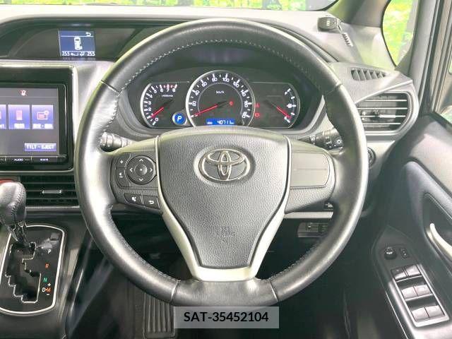 Toyota NOAH 2014-09 279474-12