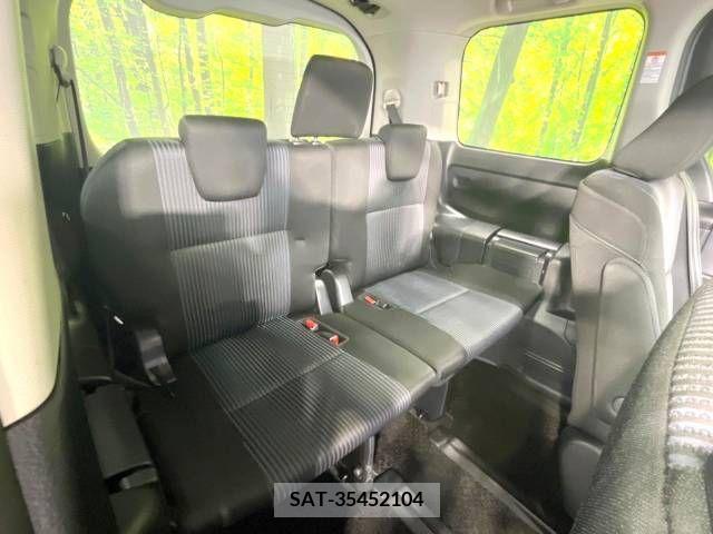 Toyota NOAH 2014-09 279474-10