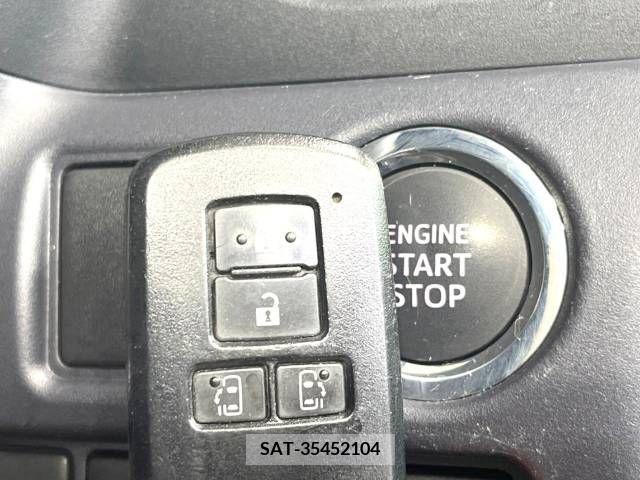 Toyota NOAH 2014-09 279474-7