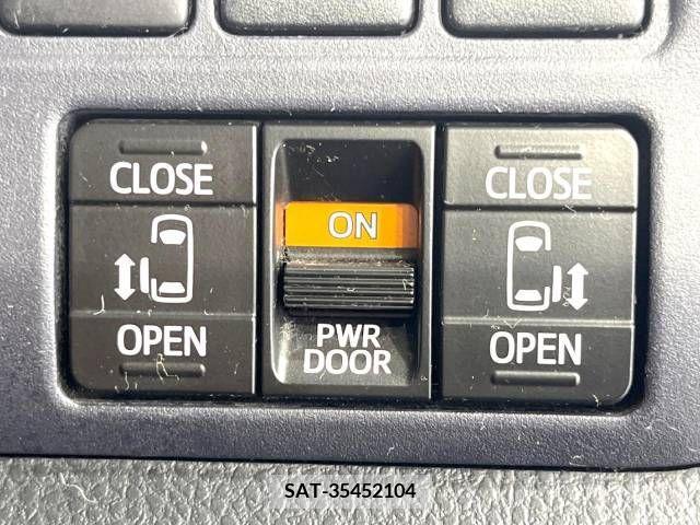 Toyota NOAH 2014-09 279474-4