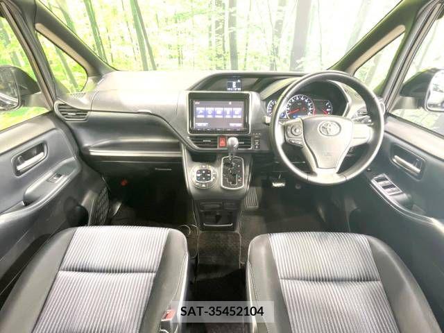 Toyota NOAH 2014-09 279474-1