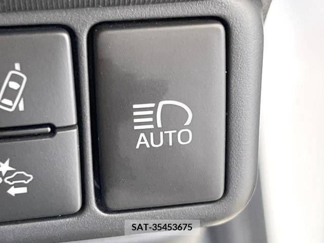 Toyota AQUA 2017-11 260245-6