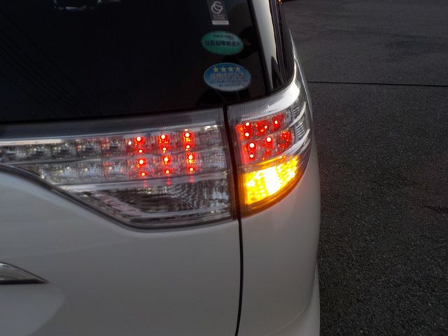 Toyota ESTIMA 2016-01 180987-29