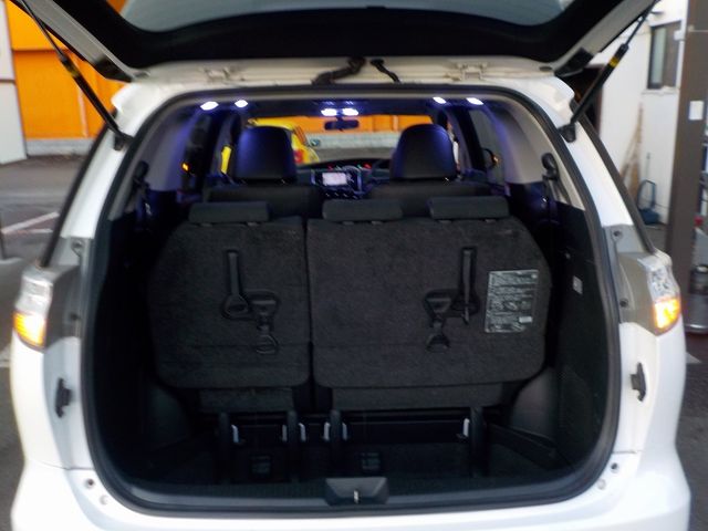 Toyota ESTIMA 2016-01 180987-22