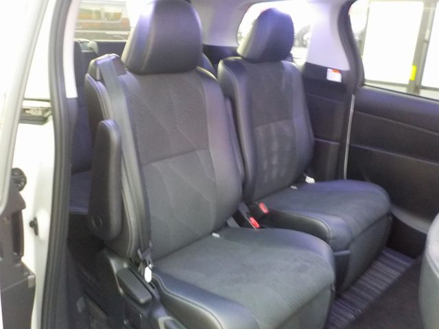 Toyota ESTIMA 2016-01 180987-18