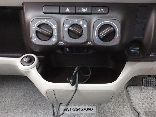 Toyota PASSO 2012-11 205004-18