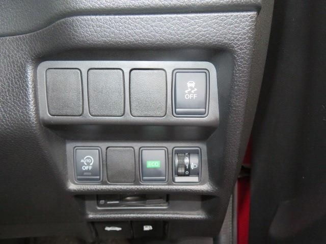 Nissan X-TRAIL 2014-06 2612-12