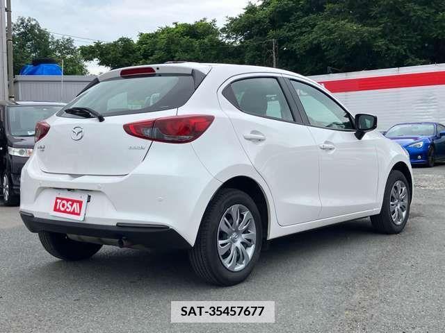Mazda MAZDA2 2022-02 343550-4