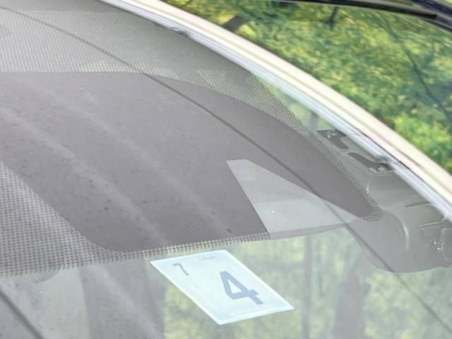 Nissan NOTE 2016-04 15276-4