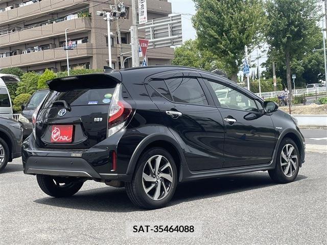 Toyota AQUA 2019-07 350626-3