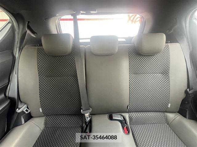 Toyota AQUA 2019-07 350626-15