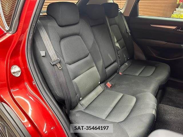 Mazda CX-5 2017-02 211552-8