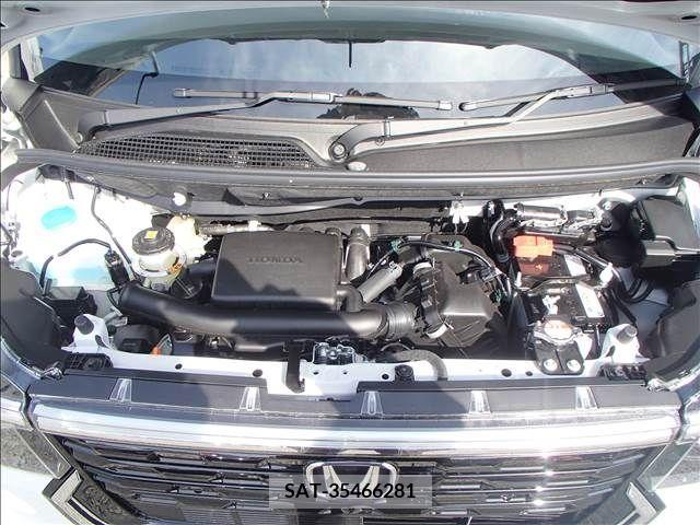 Honda N BOX CUSTOM 2024-02 213211-19