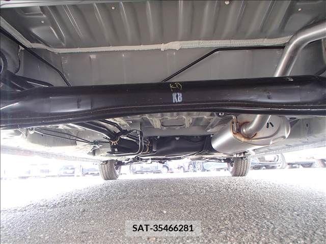 Honda N BOX CUSTOM 2024-02 213211-10