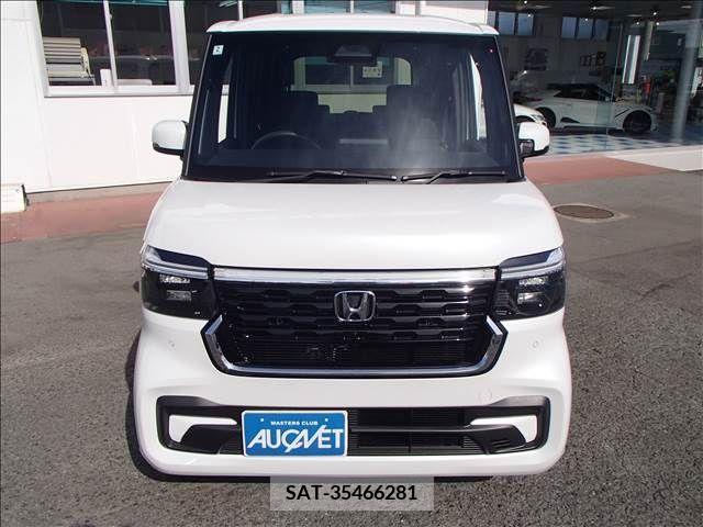 Honda N BOX CUSTOM 2024-02 213211-8