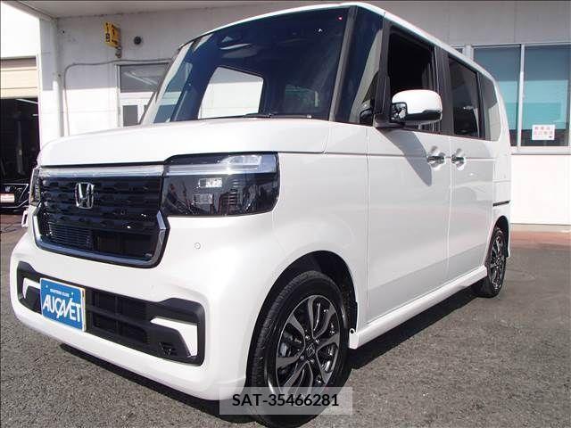Honda N BOX CUSTOM 2024-02 213211-5