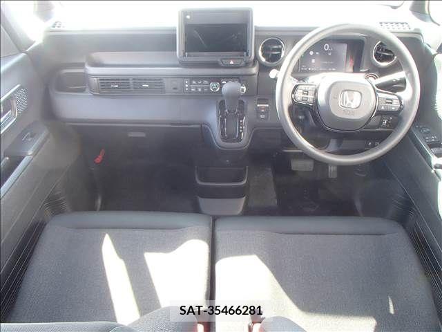 Honda N BOX CUSTOM 2024-02 213211-1