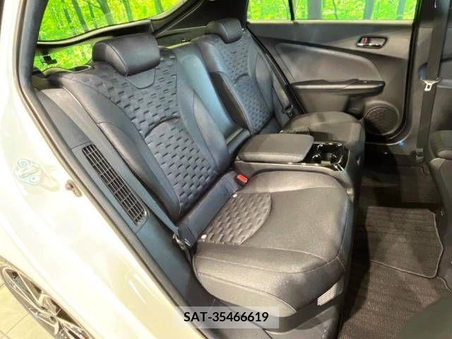 Toyota PRIUS PHV 2018-05 345207-9