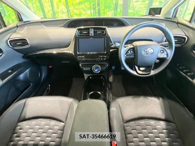 Toyota PRIUS PHV 2018-05 345207-1