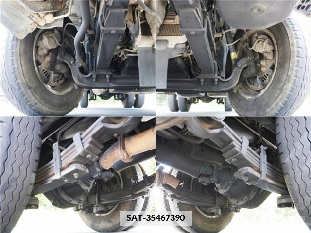 Hino DUTRO 2017-09 359480-24