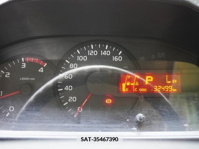 Hino DUTRO 2017-09 359480-3