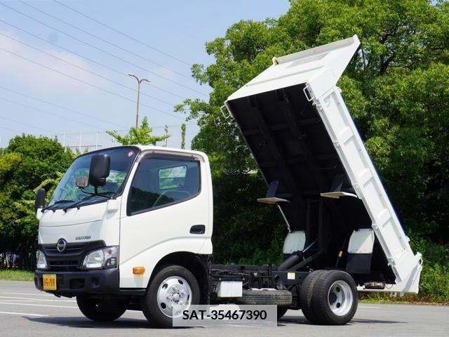 Hino DUTRO 2017-09 359480-0