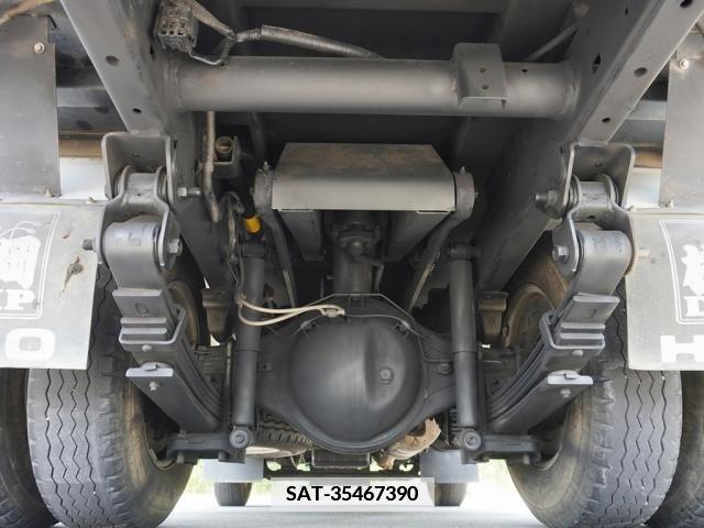 Hino DUTRO 2017-09 359480-5