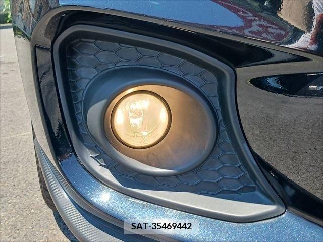 Suzuki SWIFT 2017-11 330441-28
