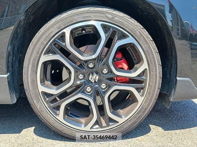 Suzuki SWIFT 2017-11 330441-26