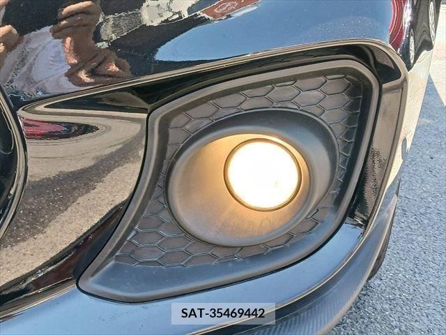 Suzuki SWIFT 2017-11 330441-9
