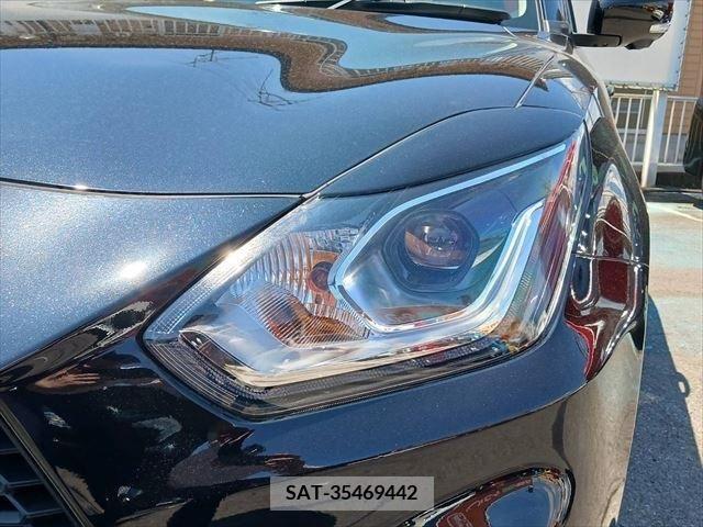 Suzuki SWIFT 2017-11 330441-18