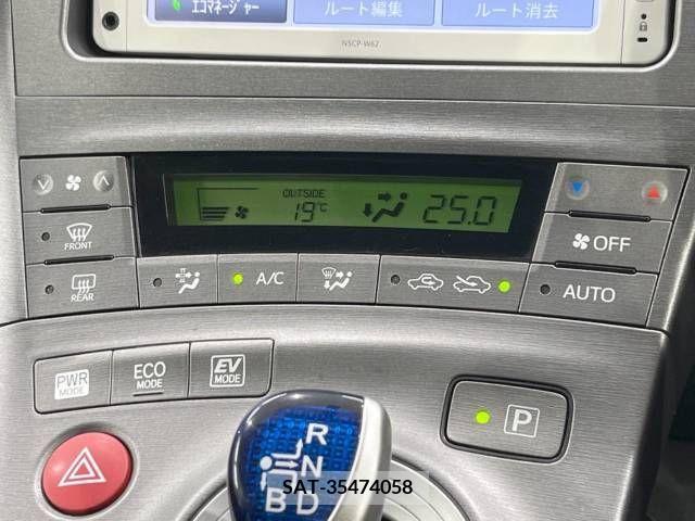 Toyota PRIUS 2013-05 281813-7