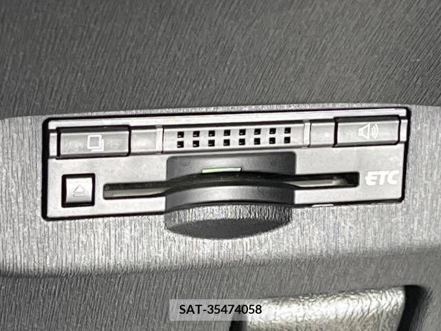Toyota PRIUS 2013-05 281813-4