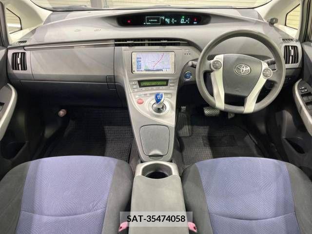 Toyota PRIUS 2013-05 281813-1
