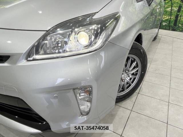 Toyota PRIUS 2013-05 281813-12