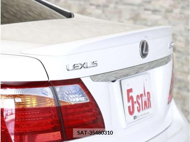 Lexus LS 2010-01 275841-18
