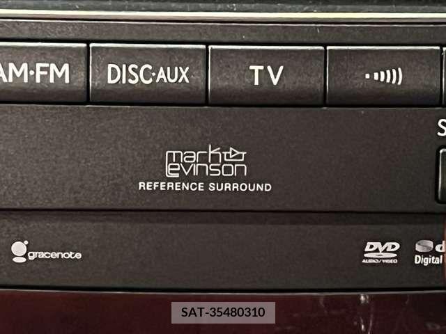 Lexus LS 2010-01 275841-3
