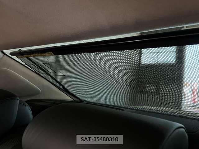 Lexus LS 2010-01 275841-8
