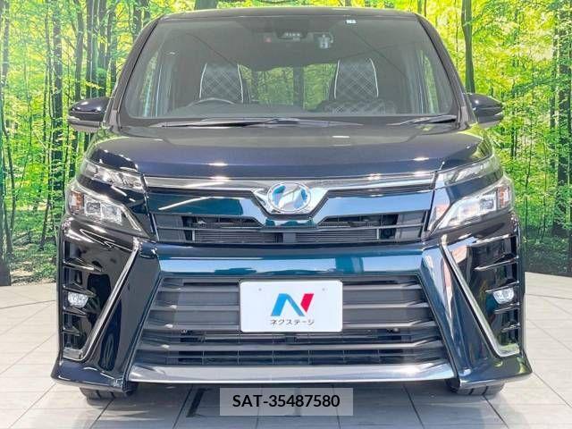 Toyota VOXY HYBRID 2017-07 289377-15