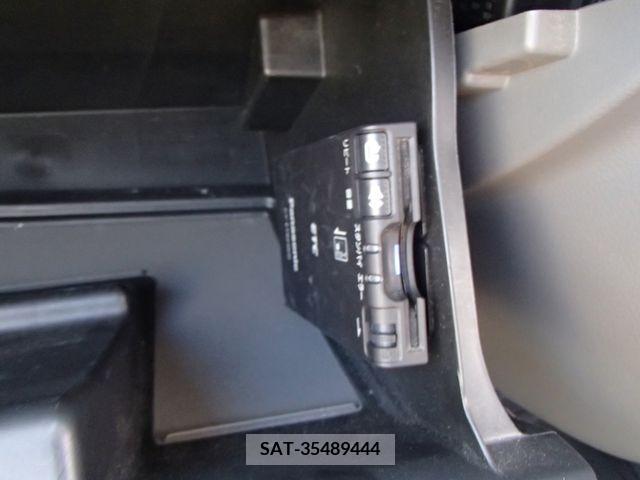 Mitsubishi MINICAB VAN 2017-07 384620-16