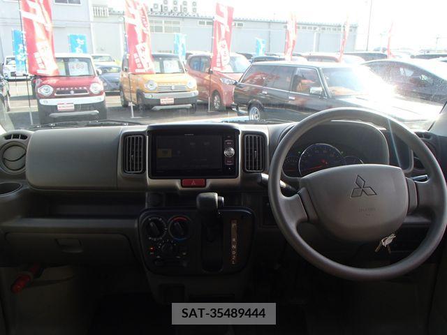 Mitsubishi MINICAB VAN 2017-07 384620-2