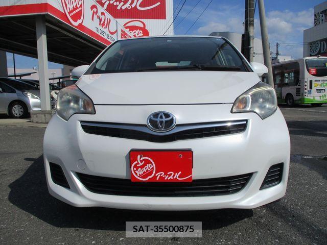 Toyota RACTIS 2011-11 385595-3