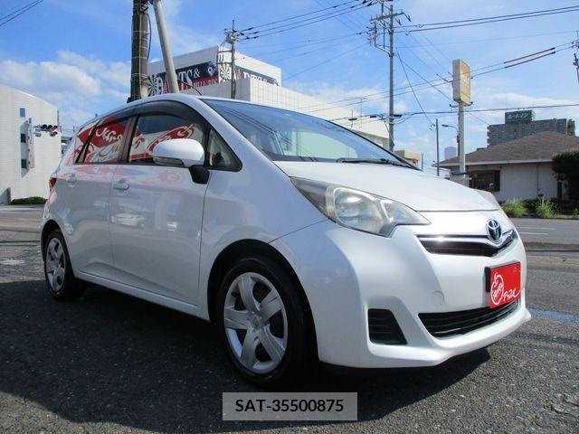 Toyota RACTIS 2011-11 385595-5