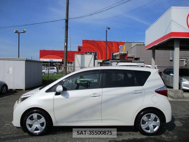 Toyota RACTIS 2011-11 385595-8