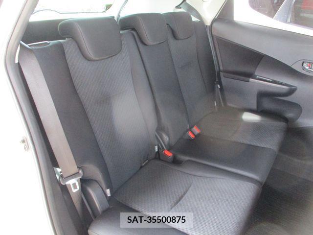 Toyota RACTIS 2011-11 385595-17