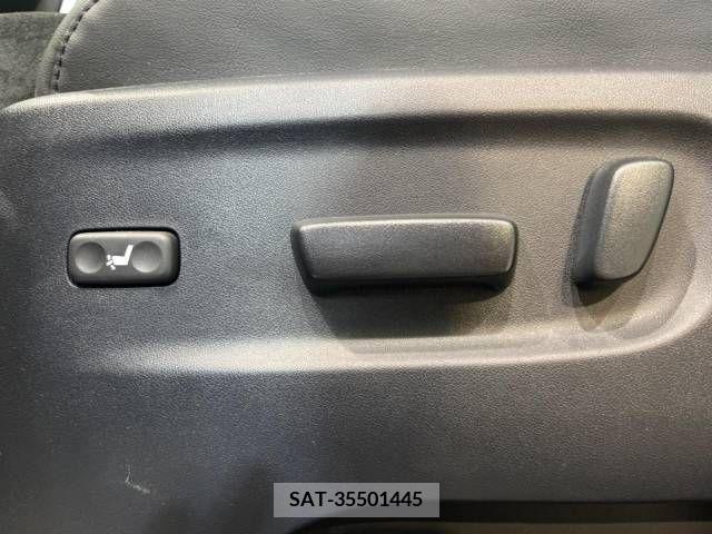 Toyota VELLFIRE 2015-08 369772-9