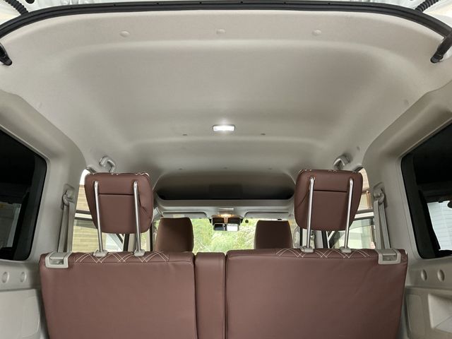Suzuki EVERY WAGON 2023-06 196100-12