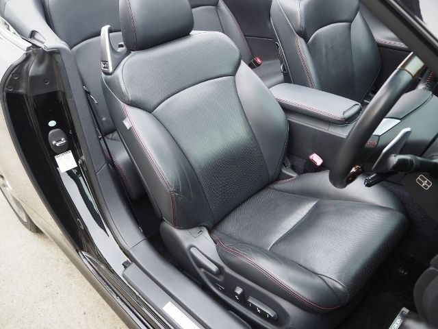 Lexus IS 2010-12 1221-14