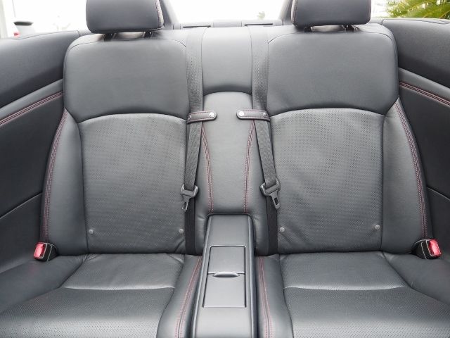 Lexus IS 2010-12 1221-16